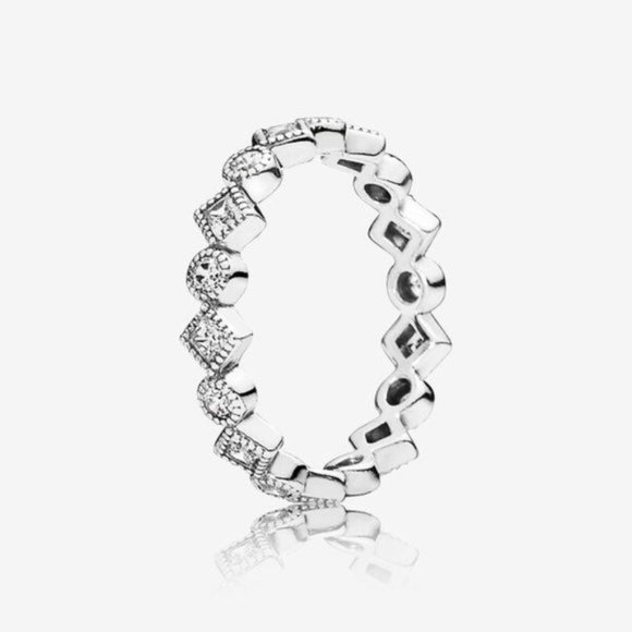 Pandora Alluring Brilliant Princess Ring - Picture 2 of 16